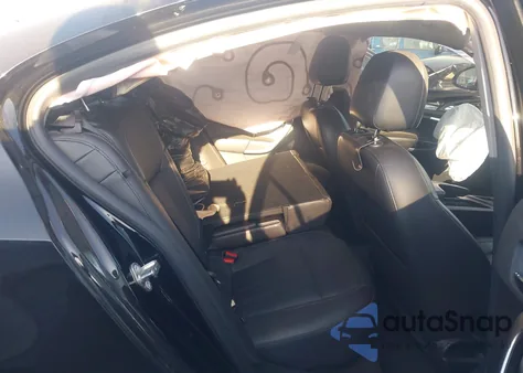 2016 Buick Regal Turbo Premium Ii z USA, uszkodzony, nr VIN 2G4GS5GX2G9196530